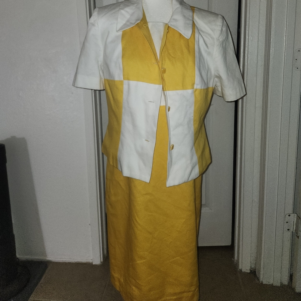 Donna Toran Colorblocked Yellow & White Jacket Dress Size 10
